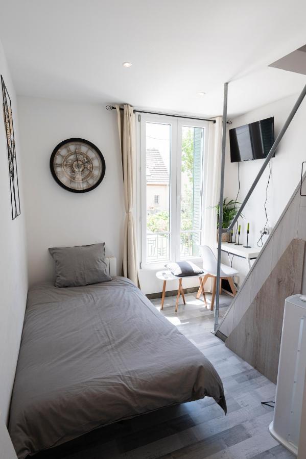 Апартаменты Warm Studio En Duplex Proche Paris Et Disney Нёйи-Плезанс Экстерьер фото